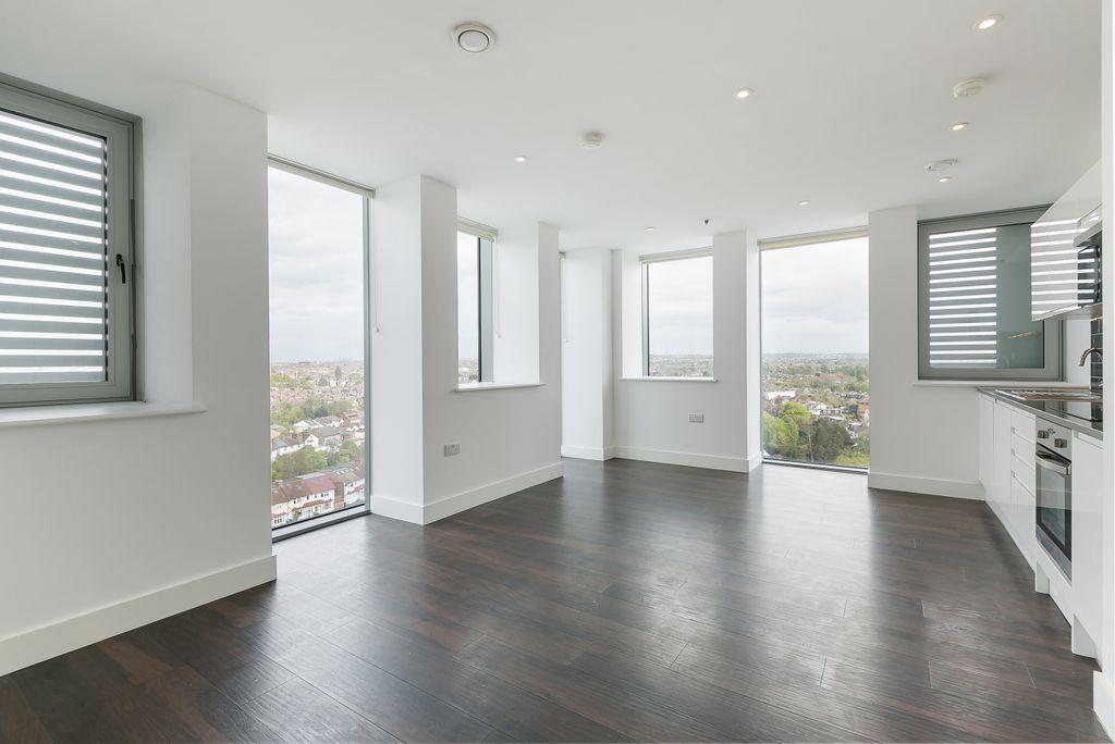 Property photo 1 of 10 1