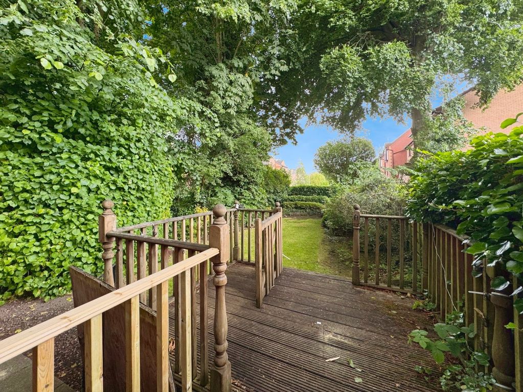Property photo 2 of 10 Picture No. 19