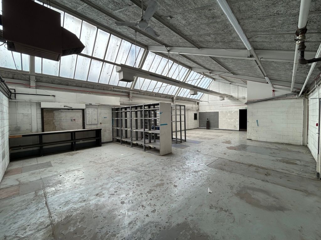 Property photo 3 of 11 Photo 14