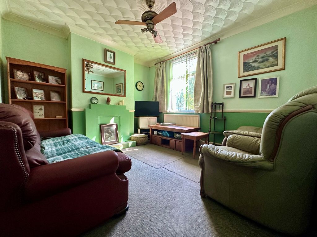 Property photo 3 of 19