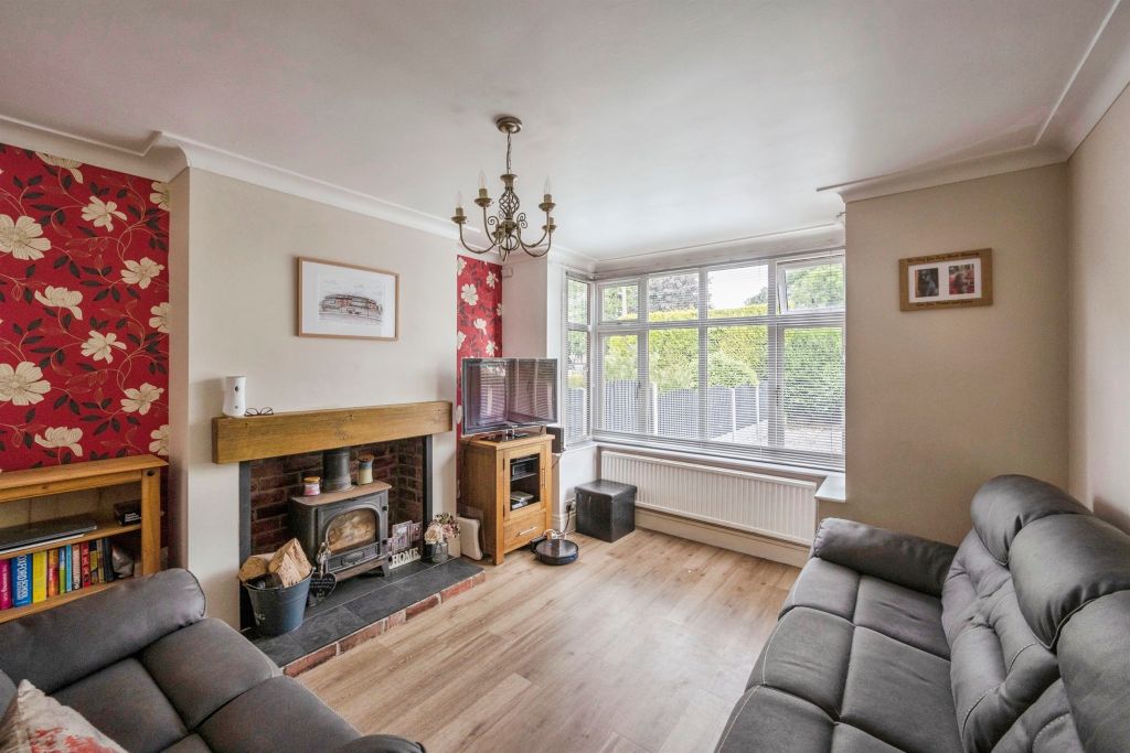 Property photo 2 of 17