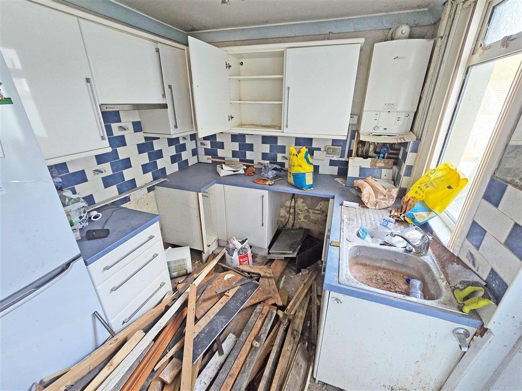 Property photo 3 of 9