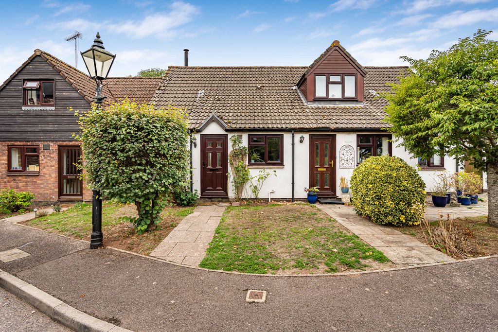 Property photo 1 of 12