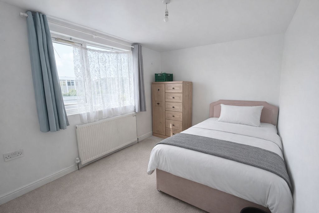 Property photo 1 of 2