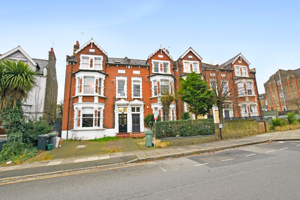 Property photo 1 of 1 08-7497Gclap - Fff 35 Church Lane - Exterior -Orig