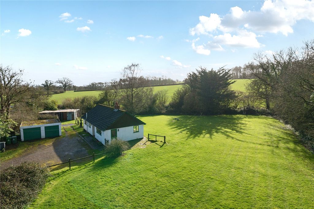 Property photo 1 of 9 Side View