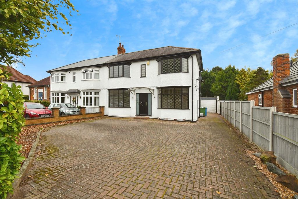 Property photo 1 of 18 Front External