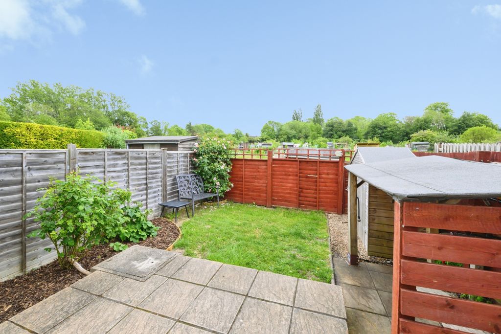Property photo 2 of 17 Rear Garden