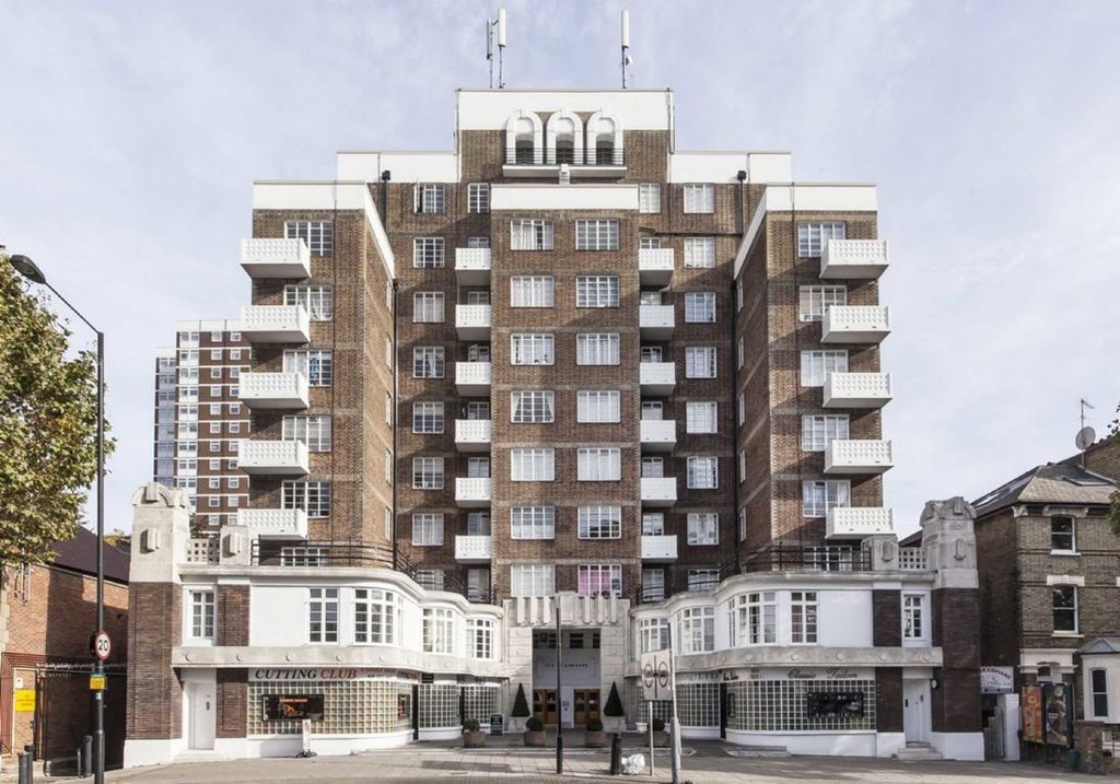 Property photo 1 of 5