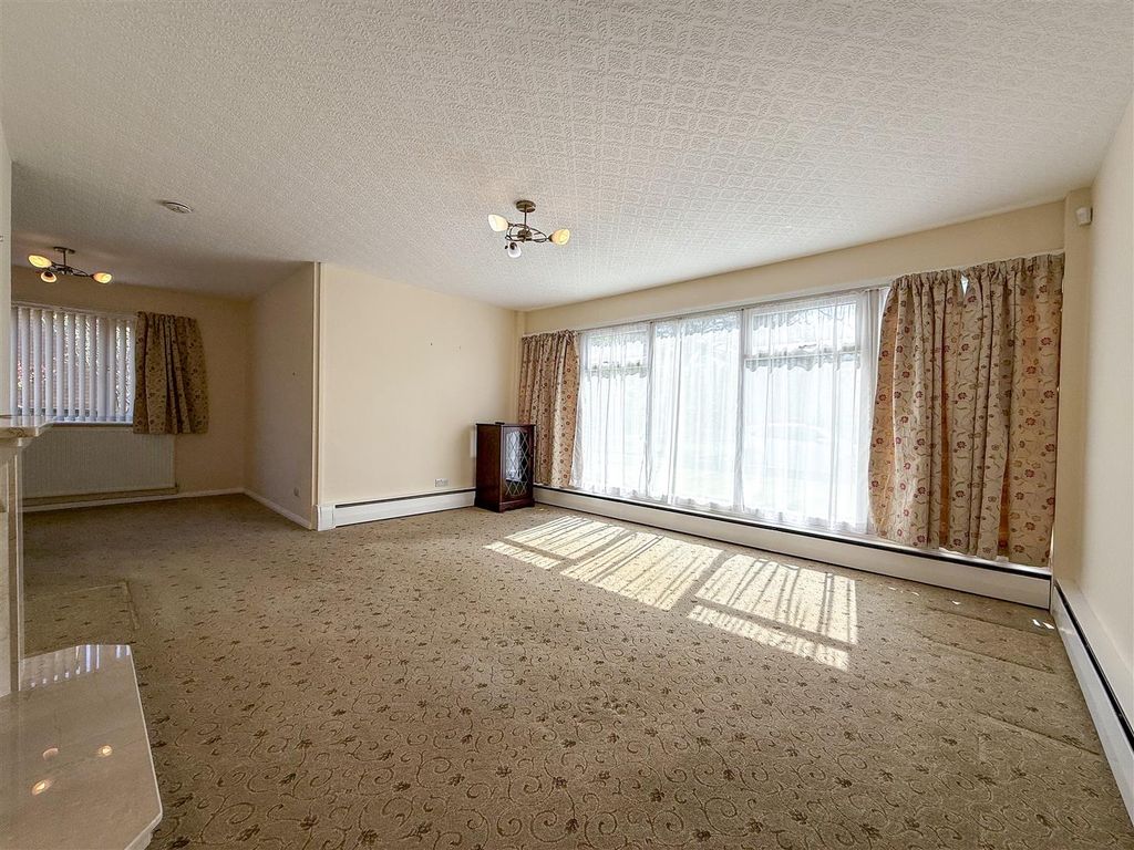 Property photo 2 of 29 20260421_112932296_Ios.Jpg