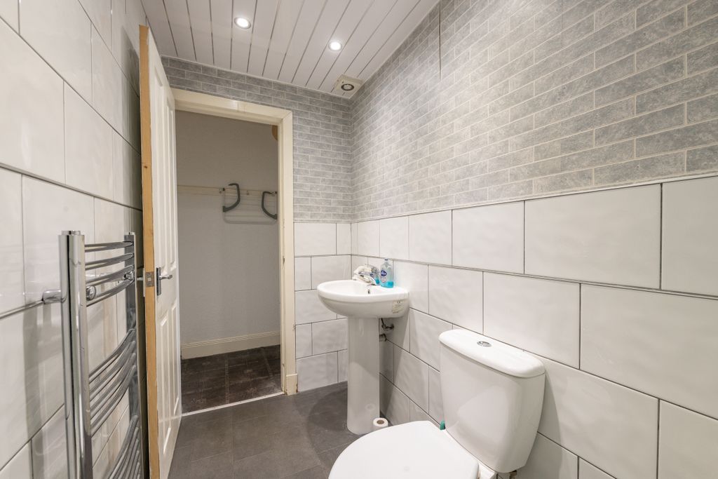 Additional image 9 of 1 bed flat for saleViewforth Square, Leven KY8