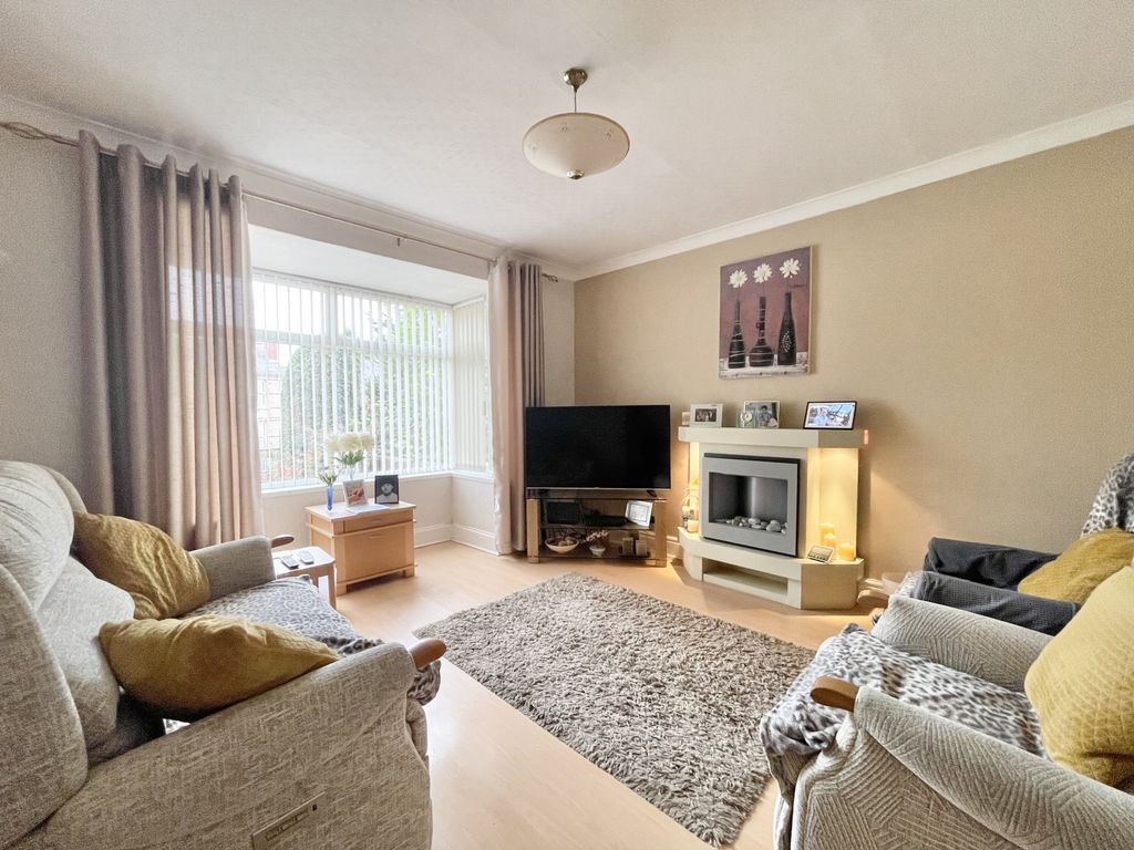 Property photo 2 of 20 Photo 2