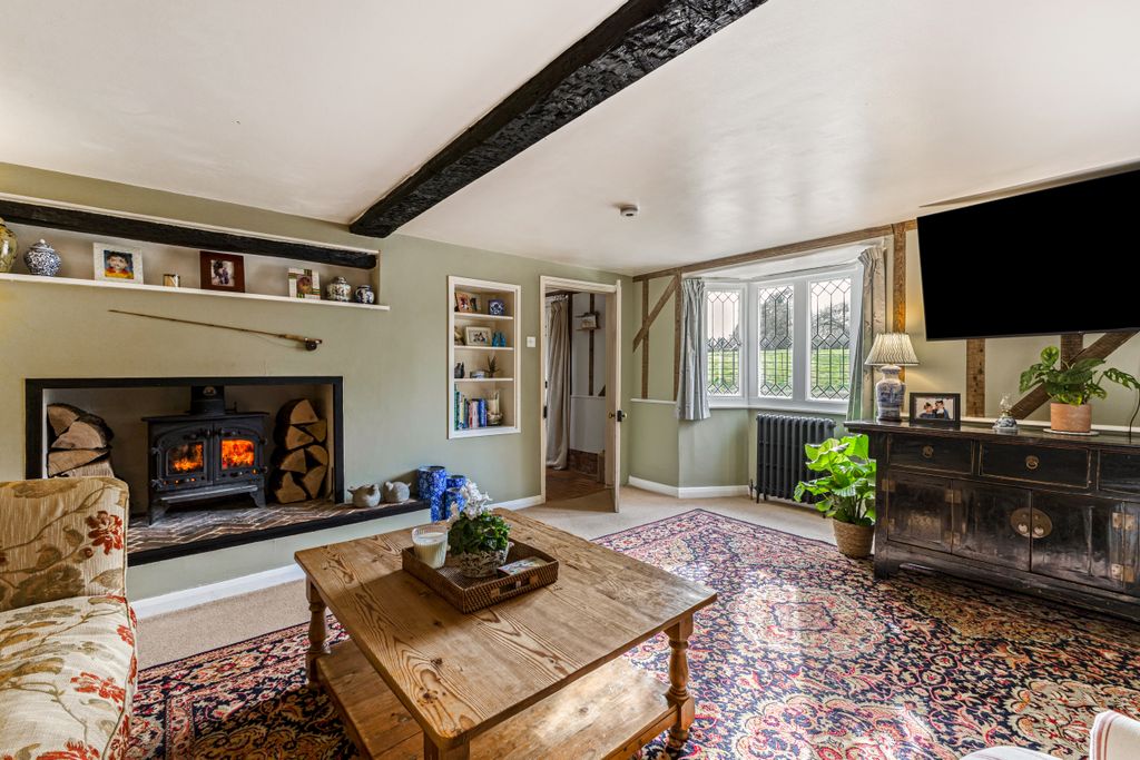 Property photo 2 of 16