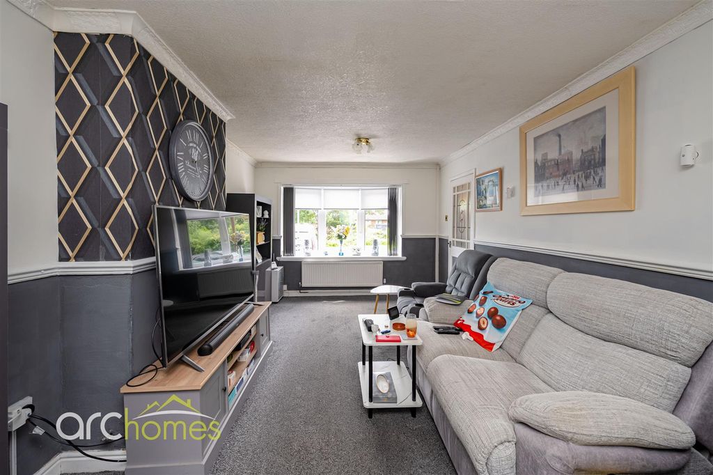 Property photo 2 of 16 Windermere-8.Jpg