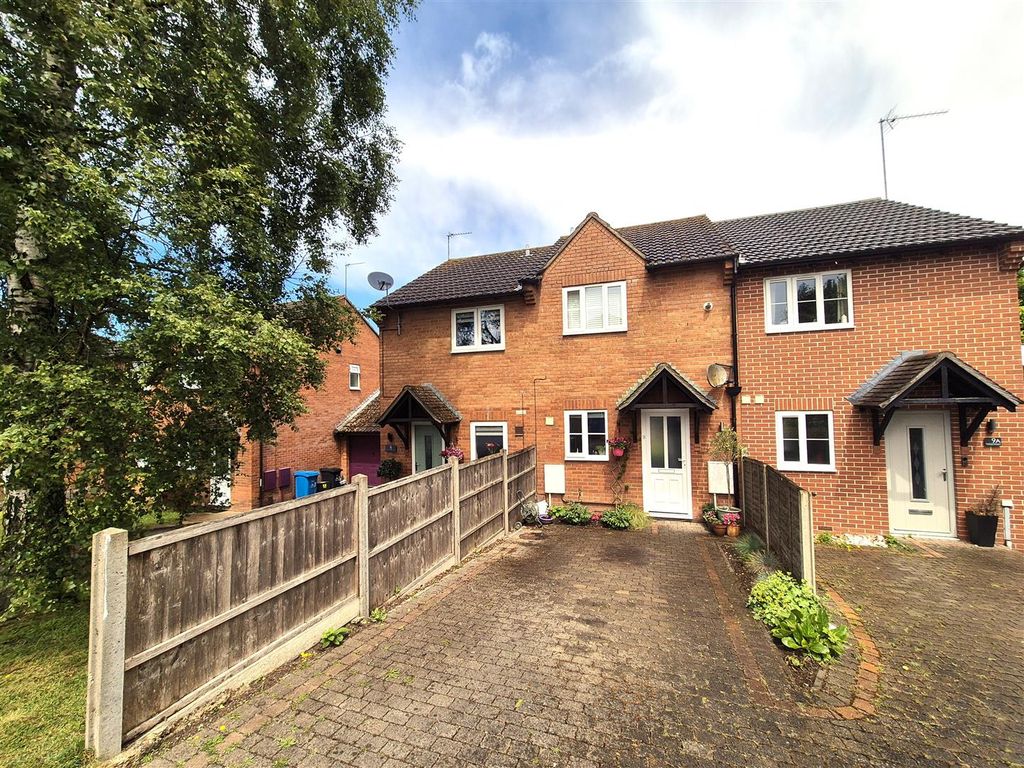 Property photo 1 of 10 12Cottfr.Jpg