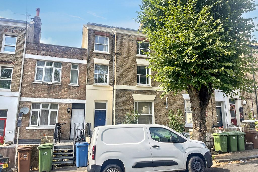 Property photo 2 of 17 29B Rye Hill Park, Nunhead, London Se15 3Jn