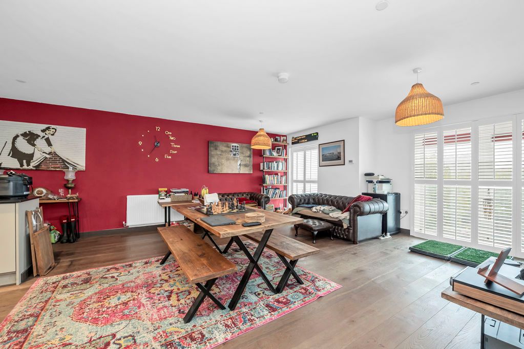 Property photo 3 of 12 Sitting/Dining Area