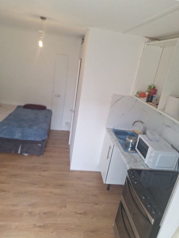 Property photo 2 of 4