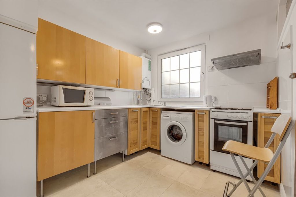 Property photo 3 of 5