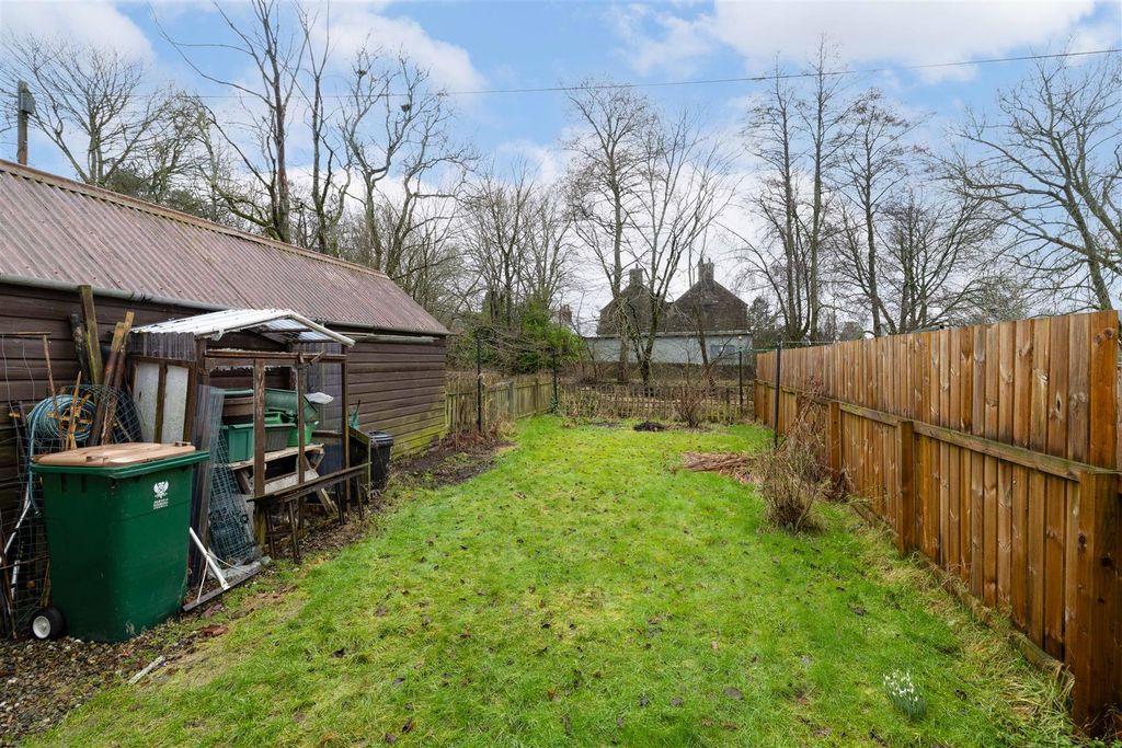 Property photo 2 of 19 1 Tayside Place, Aberfeldy-7.Jpg