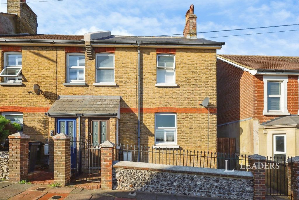 Property photo 1 of 13 External
