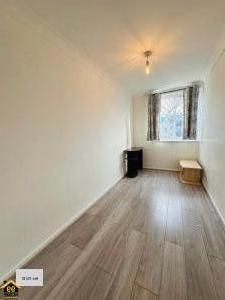 Property photo 1 of 11 Photo 0