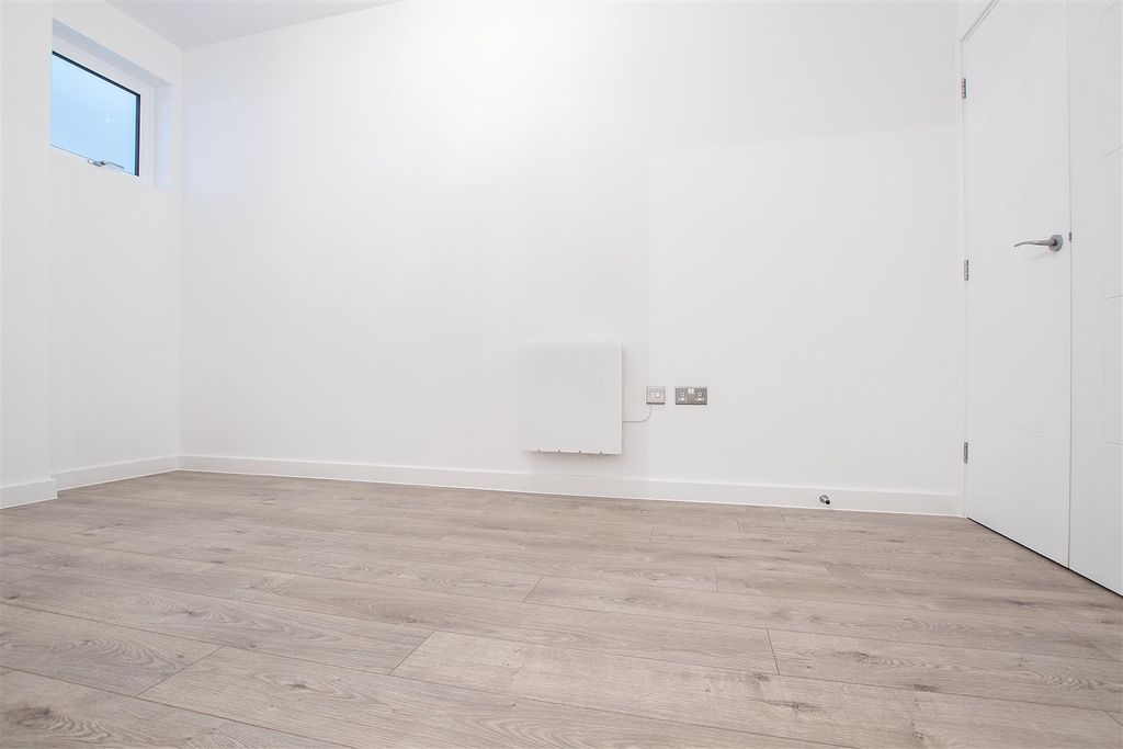 Property photo 3 of 7 4.Jpg