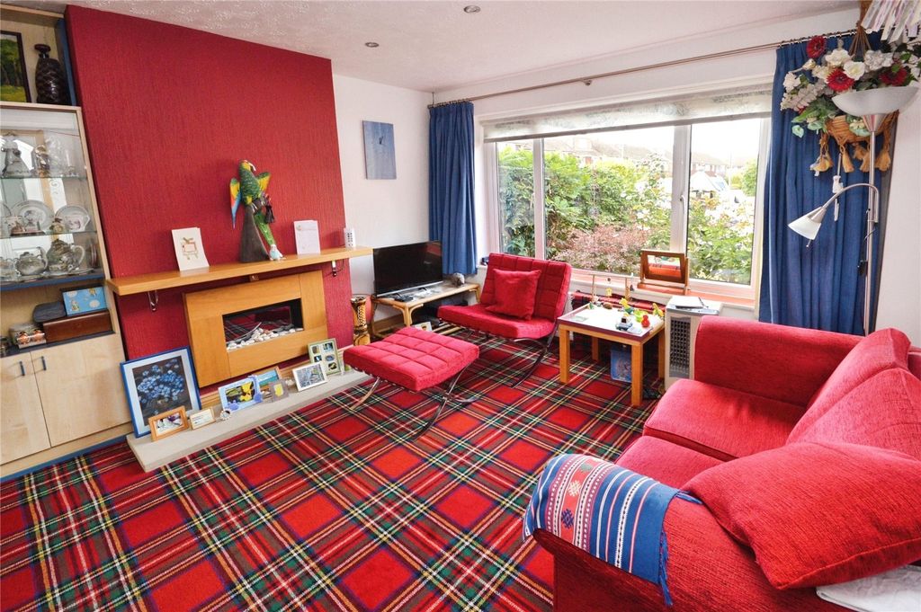 Property photo 3 of 19 Picture No. 28