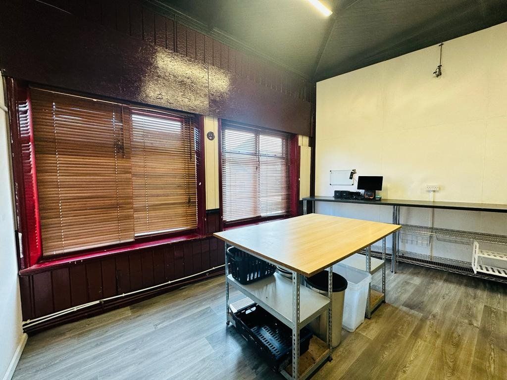 Property photo 1 of 5 Other For Rent