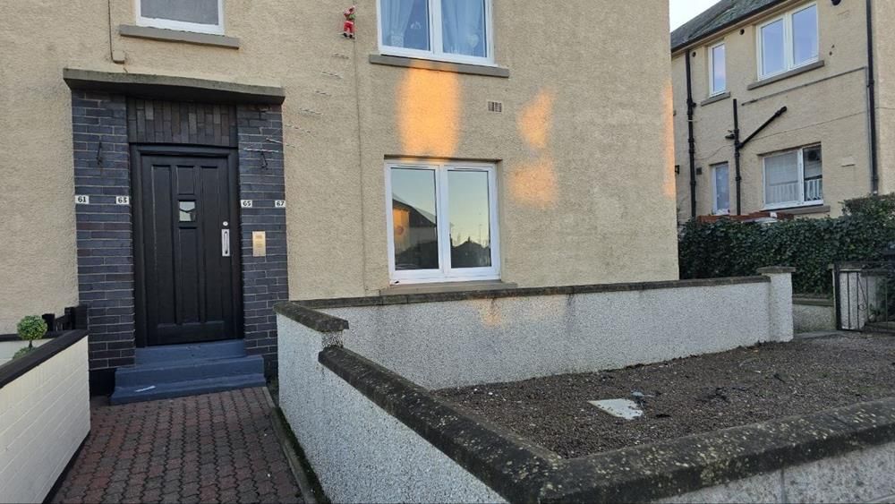 Property photo 2 of 10 Kitchen 2