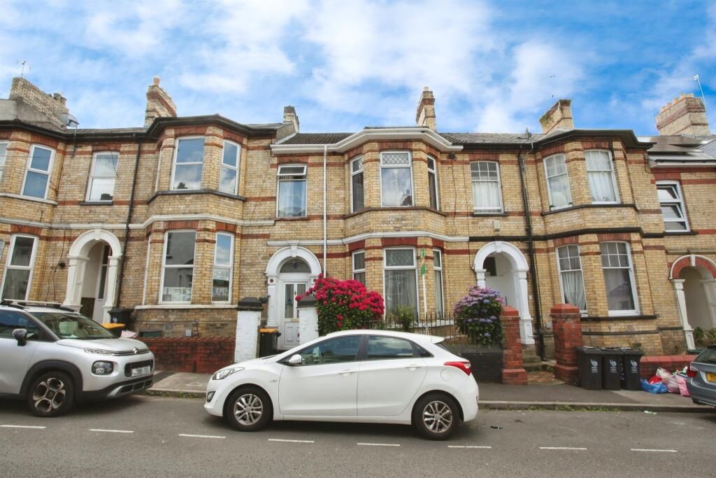 Property photo 1 of 15