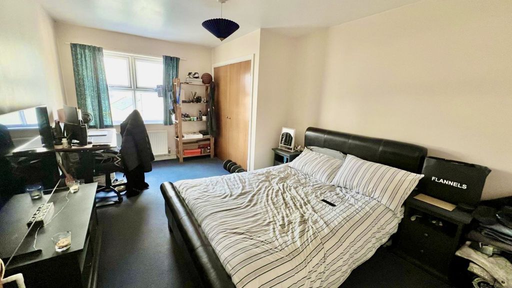 Additional image 8 of 2 bed flat for saleApt. 7 The Waterfront, Mooragh Promenade, Ramsey IM8