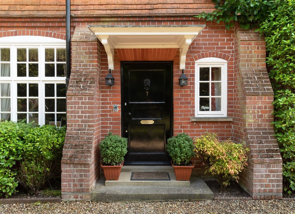 Additional image 23 of 7 bed detached house for saleAdams Road, Cambridge, Cambridgeshire CB3