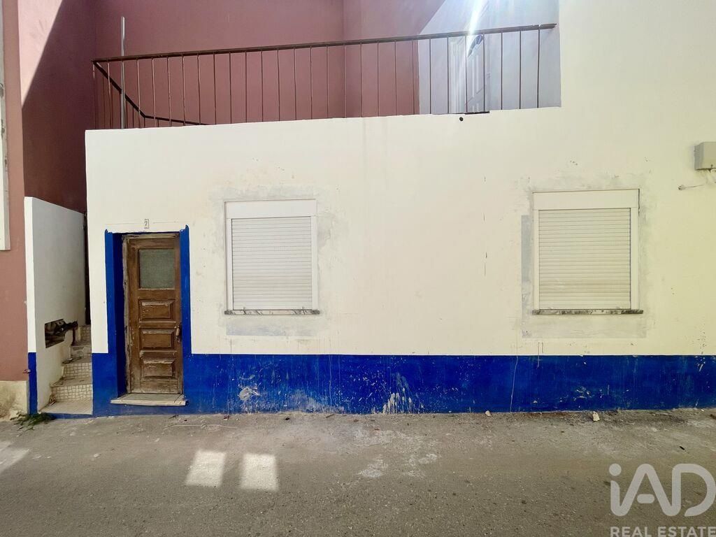 Property photo 1 of 4