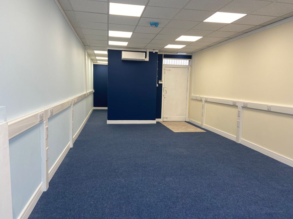 Property photo 3 of 3