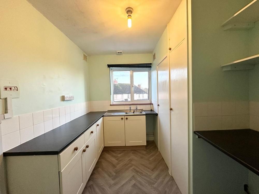 Property photo 2 of 7 Photo 2