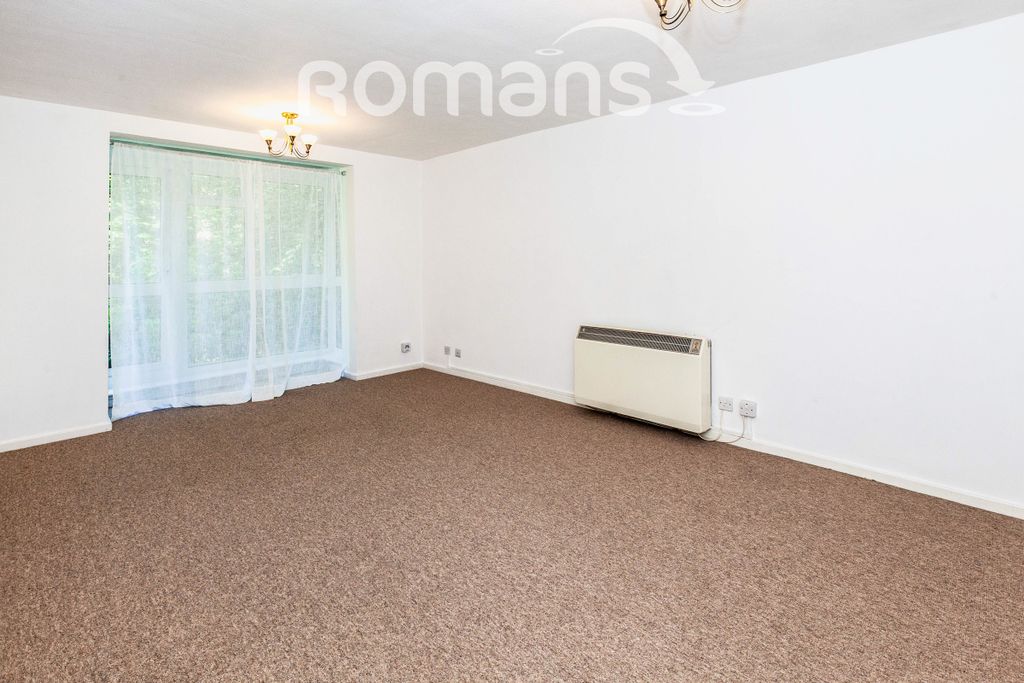 Property photo 3 of 7 Lounge
