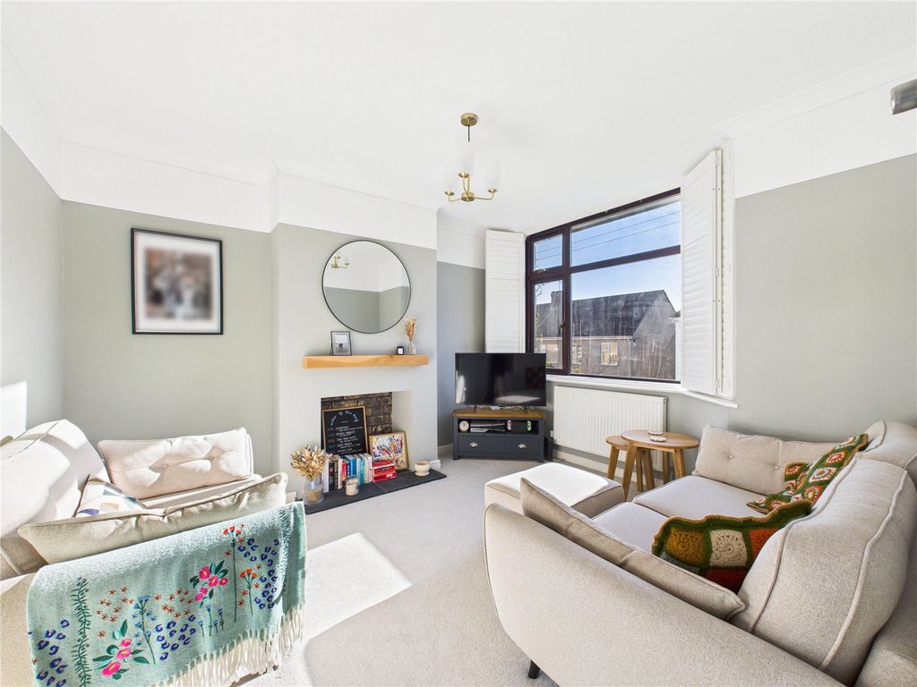 Property photo 1 of 17 Picture No. 04