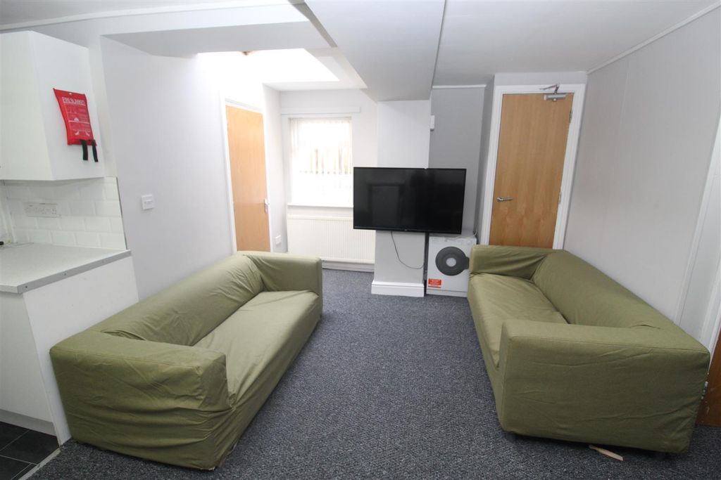 Property photo 2 of 26 Img_0770.Jpg