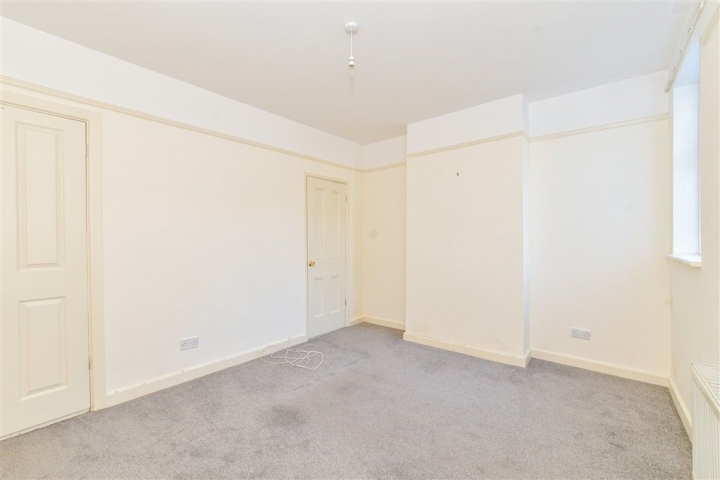 Property photo 1 of 8 Dining Room