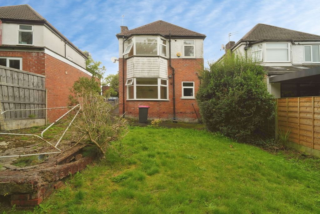 Property photo 2 of 12 External