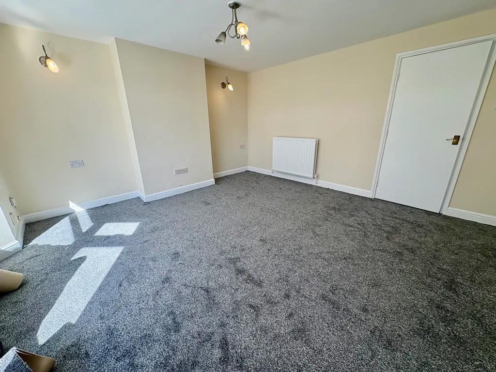 House in Nottingham NG11 - View 6