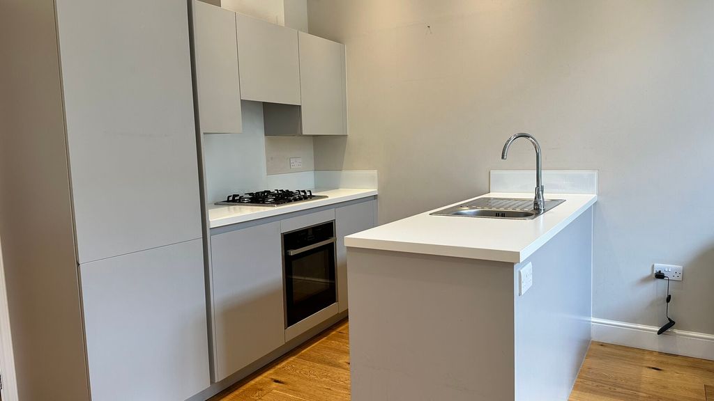 Property photo 3 of 13 Kitchen