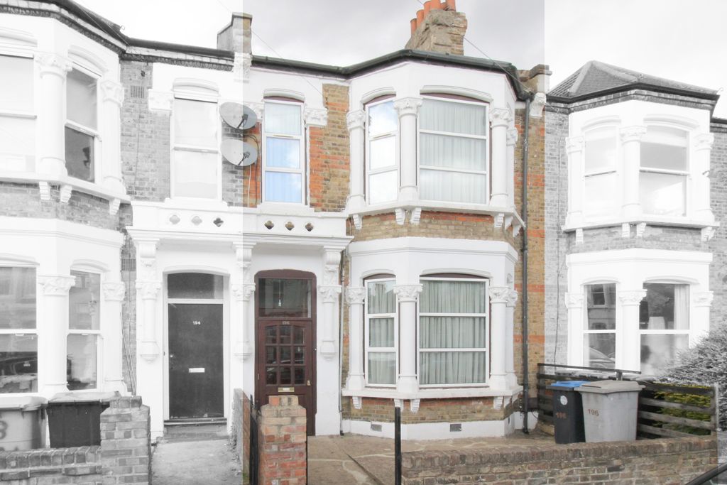 Property photo 1 of 12 Purves Road