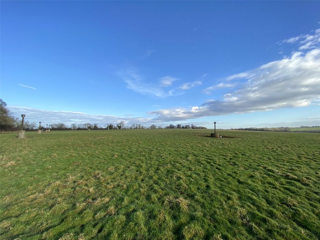 Property photo 2 of 6 Picture No. 09