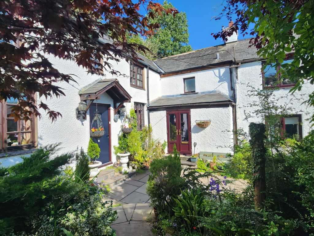 Property photo 1 of 38