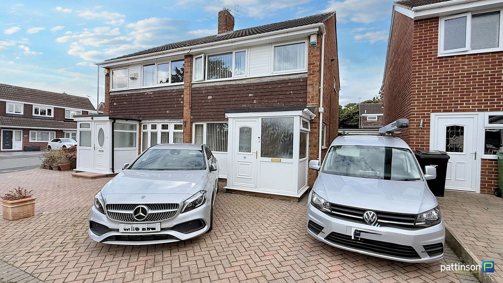 Property photo 1 of 29