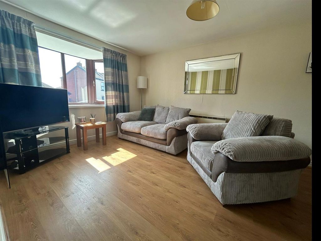 Property photo 2 of 14 Image (1).Png