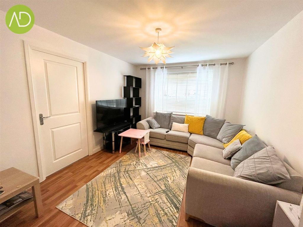 Property photo 2 of 5 6.Jpg