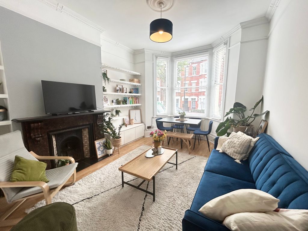 Property photo 1 of 5
